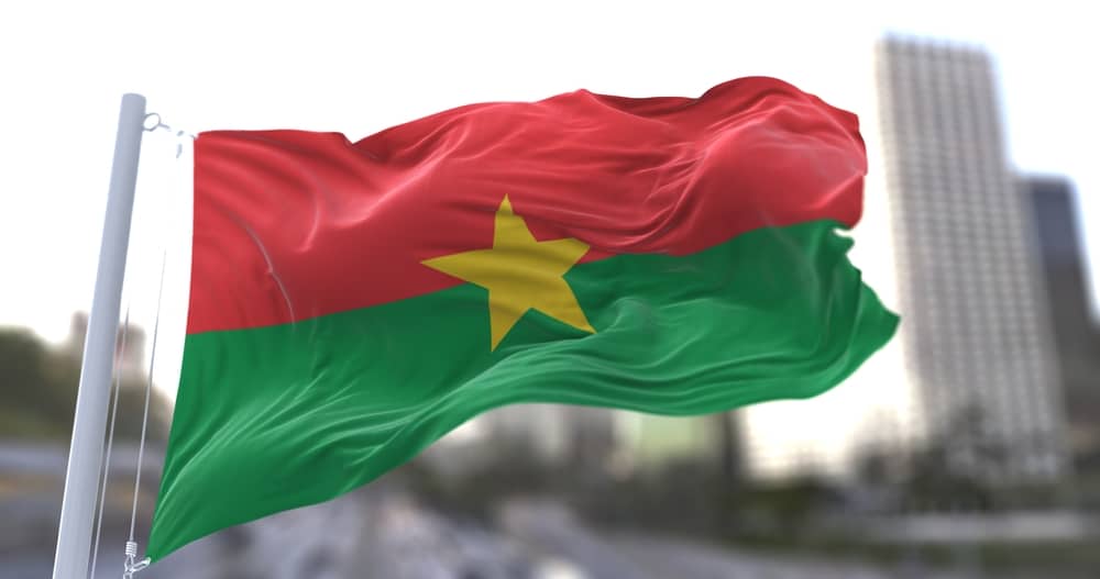Burkina Faso: U napadu dvostrukom eksplozivnom napravom ubijeno 15 vojnika 1