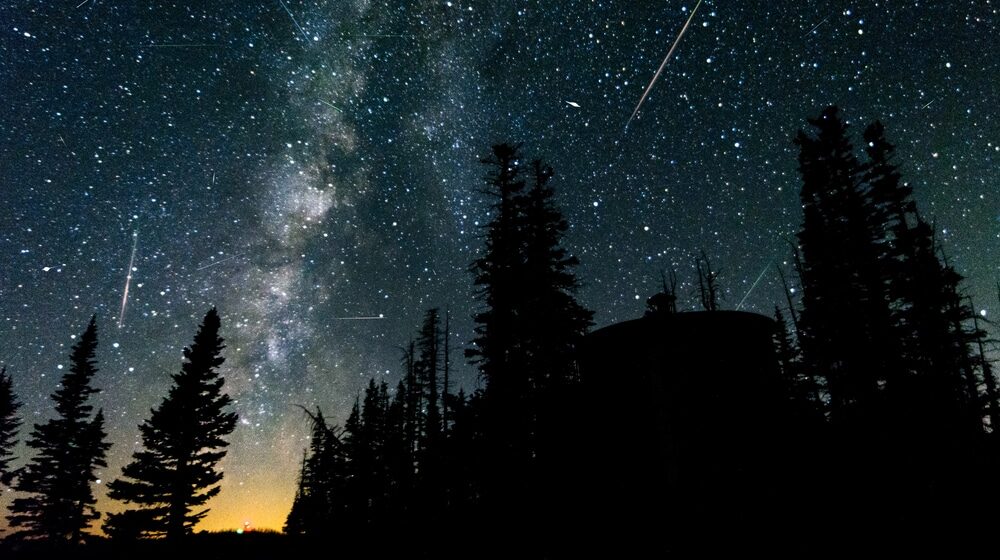 Večeras “padaju zvezde”: Odakle je najbolje posmatrati meteorski roj i kako možete doprineti nauci? 1