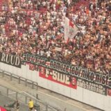 Navijači Ajaksa podržali Tadića: Brate, ne može ti niko ništa 11