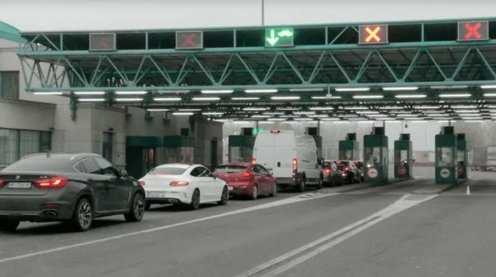 AMSS: Na graničnim prelazima putnička vozila čekaju najduže sat i po 1
