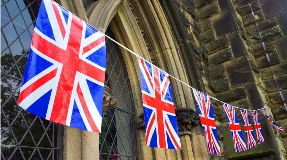 Demonstranti u Velikoj Britaniji podržavaju zdravstveno osoblje dok lekari pripremaju štrajk 1