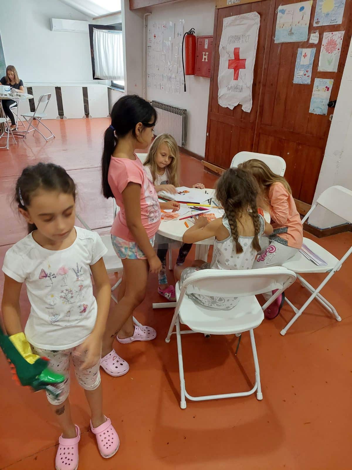 Kompanija JUB i brend JUPOL kontinuirano doniraju sredstva za pomoć deci iz socijalno ugroženih sredina 5