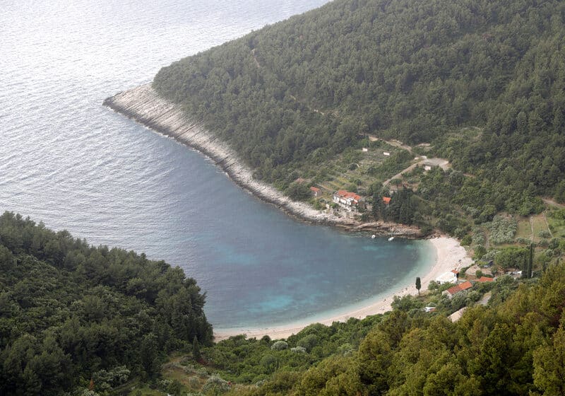 Beograđanin pretučen na Korčuli, napala ga četvorica muškaraca 1