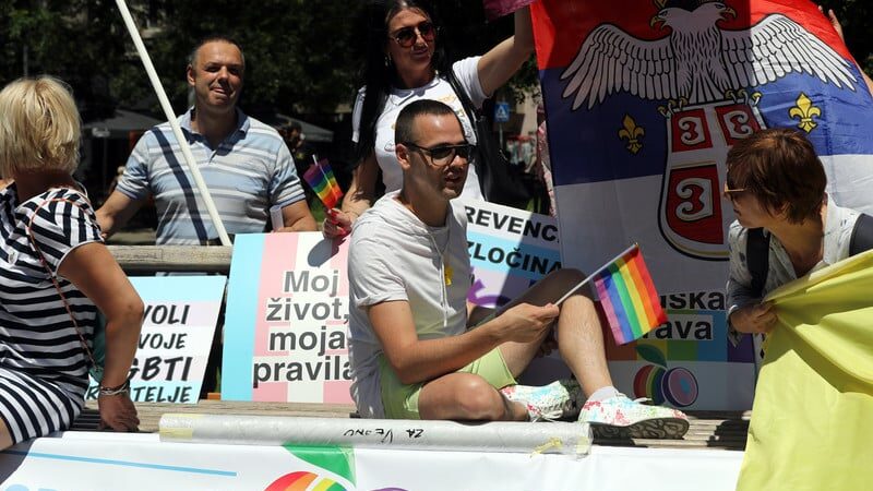 „Otkazan ili odložen“ prajd: Vučić se boji desničara? 1