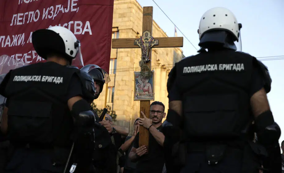 MUP i dalje ćuti o zvaničnoj zabrani Prajda: Organizatori kažu da će skup obezbeđivati 450 ljudi iz privatnog obezbeđenja 1