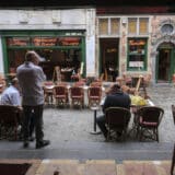 Kombi uleteo u baštu kafića u centru Brisela 2