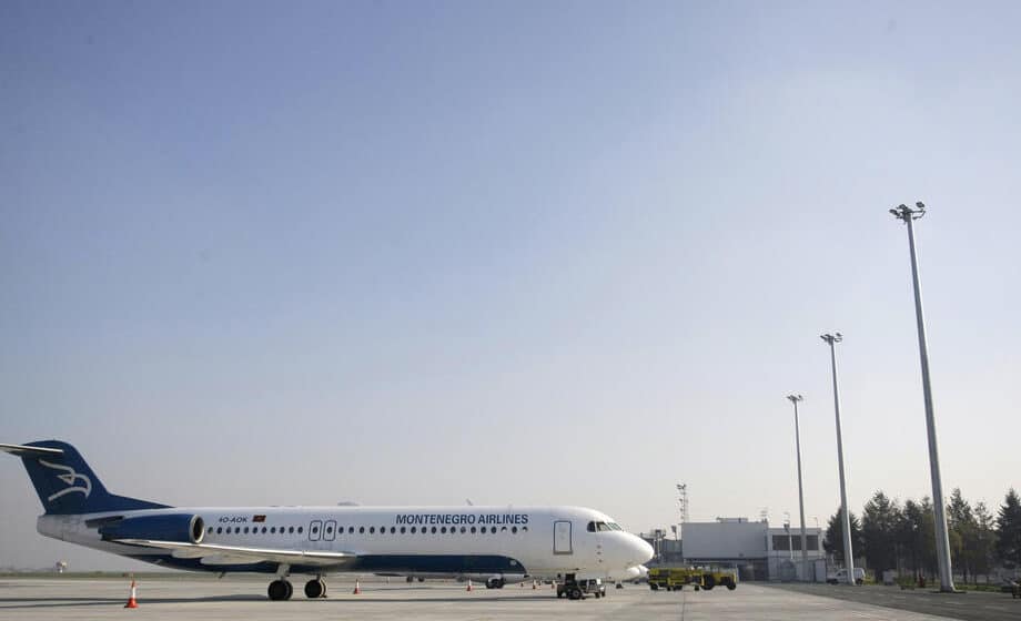 Aerodromi CG pozivaju putnike iz Tivta da zbog najavljenih protesta sutra ujutru ranije dođu u terminalnu zgradu 1