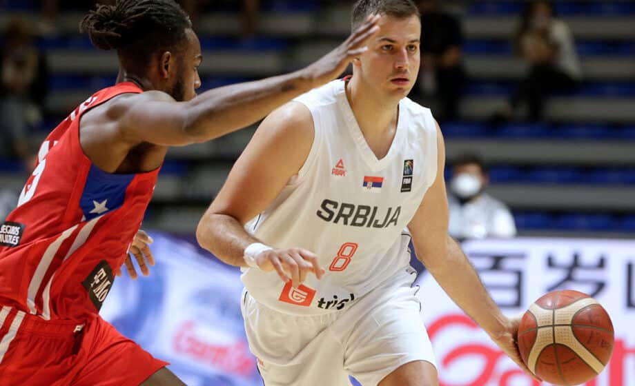 Pešić dobio još jednu selektorsku brigu: Nemanja Bjelica povređen 1