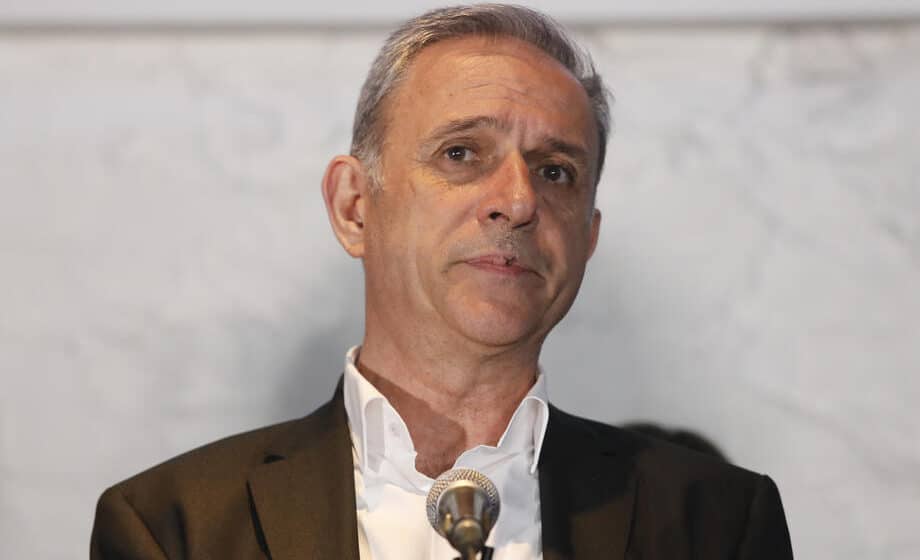 Ponoš za Nova.rs: Policiji naređeno da nas zadrži, carinik je pretresao stvari i zavirio svuda 1