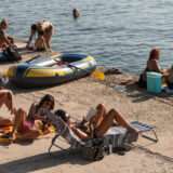 Grku pozlilo u Stavrosu, počeo da se davi, spasili ga srpski medicinari 4