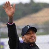 Hamilton: Formula 1 mora da uradi više u borbi protiv diskriminacije 9