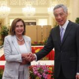 Nensi Pelosi u Singapuru počela azijsku turneju 3