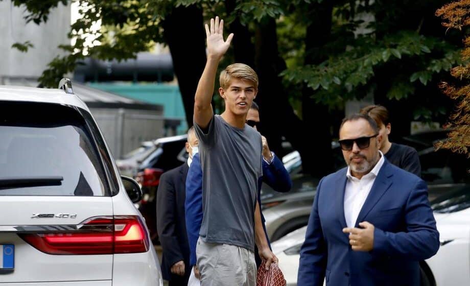 Šarl De Keteler potpisao za Milan 1