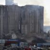 Veliki deo silosa u bejrutskoj luci srušio se na drugu godišnjicu eksplozije 17