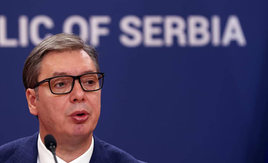Vučić za britanski Rojters: Preko Srbije ratuju Istok i Zapad 1