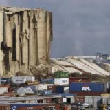 Srušio se još jedan veliki deo oštećenog silosa u bejrutskoj luci 7