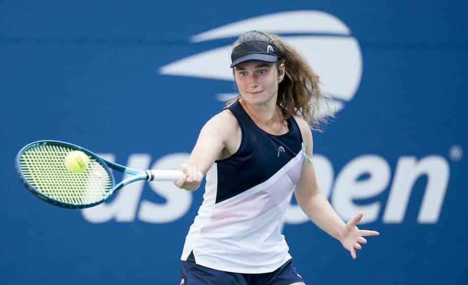 Snigur eliminisala Halep na startu Ju-Es opena 1