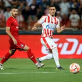 Stanković neće da rizikuje sa Pešićem i Ivanićem 11