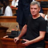 Aleksić i Ćuta prave novi poslanički klub 12