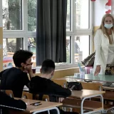 Mišljenja čitalaca Danasa podeljena: Da li je "vera intima čoveka" ili veronauka treba da postane obavezan predmet? 1