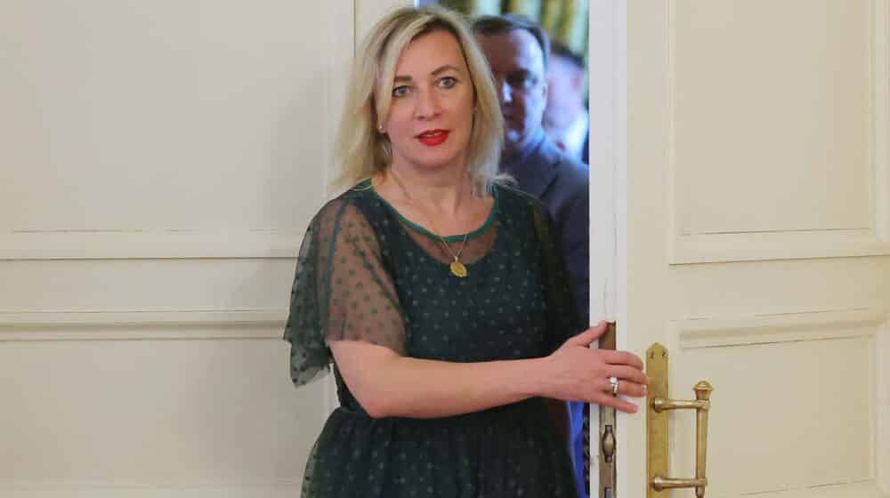 Zaharova: NATO zauzet izgradnjom svojih kapaciteta za sajber napade i informativne operacije protiv Rusije 1