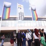 U BEOGRADU OTVORENA LGBT MANIFESTACIJA NEDELJA PONOSA