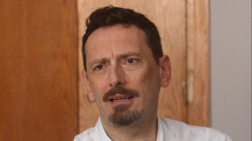 Novinari nezavisnih medija na meti poslanika SNS: Serijom tekstova i foto-montaža ugrožava im bezbednost 1