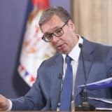 "Vučićeva politika kao saobraćajna nesreća koju ne biste da gledate": Da li se priprema javnost za potpisivanje predloga o Kosovu? 11