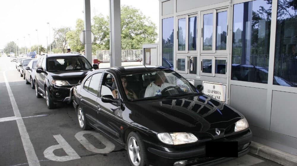 AMSS: Na prelazu Mali Zvornik obustavljen saobraćaj kamiona zbog prekida rada carinskih organa BiH 1