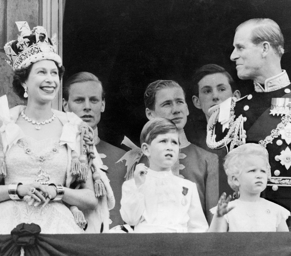 kraljevska porodica u Bakingemskoj palati, fotografija nakon krunisanja, 2. juna 1953.