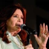 Argentina, politika i nasilje: Napadač pokušao da ubije potpredsednicu države, ali mu se zaglavio pištolj 4