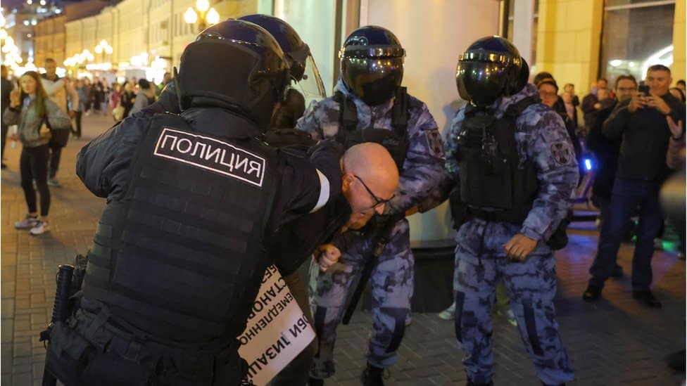 policija u Rusiji, protesti u Rusiji