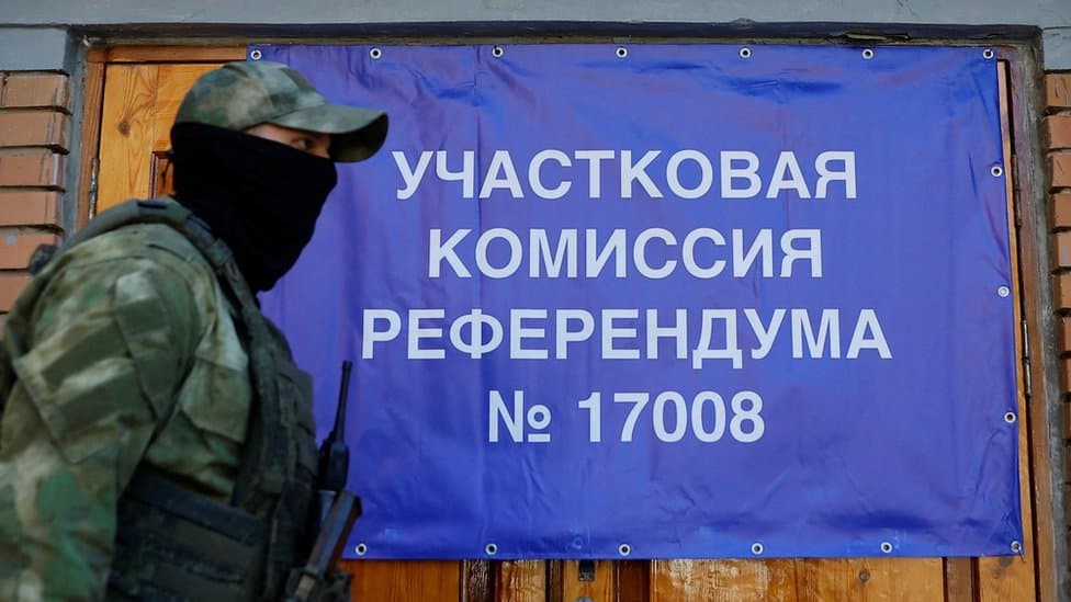 Rusija i Ukrajina: U četiri ukrajinske oblasti glasanje na nepriznatim referendumima o pripajanju Rusiji, Komisija UN kaže da ima dokaza o ratnim zločinima ruskih snaga 15
