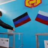 Ukrajina i Rusija: Proruske vlasti proglasile pobedu na nepriznatim referendumima o pripajanju Rusiji 24