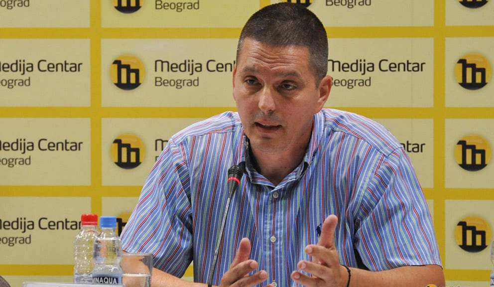 Reakcije aktera događaja na seriju "Sablja": "To je jedna bljuzga i ekser u kovčegu istine" 2 Reakcije aktera događaja na seriju "Sablja": "To je jedna bljuzga i ekser u kovčegu istine" 1