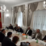 Sastanak bivše parlamentarne većine, prisutne i Demokrate 11