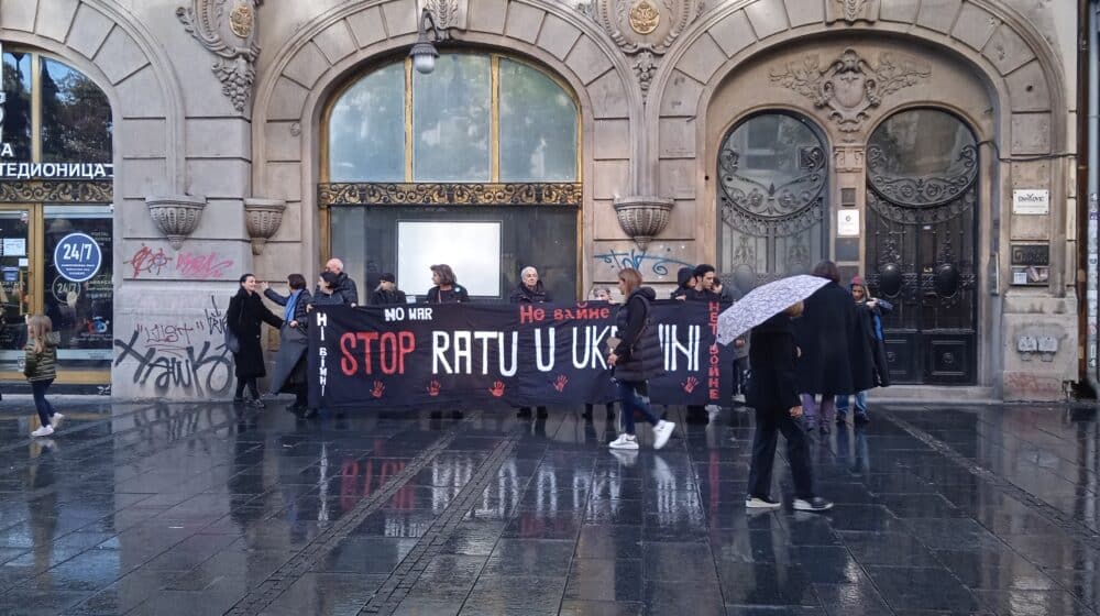 Protest “Stop ratu u Ukrajini” u centru Beograda (FOTO) 1