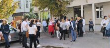 Štrajk zaposlenih u klinici "Laza Lazarević" zbog loših uslova rada: Nakon razrešenja vd direktorke moguće pregovaranje o ostalim zahtevima (FOTO) 6