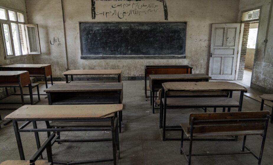 UN pozvale talibane da ponovo otvore škole za devojčice 1