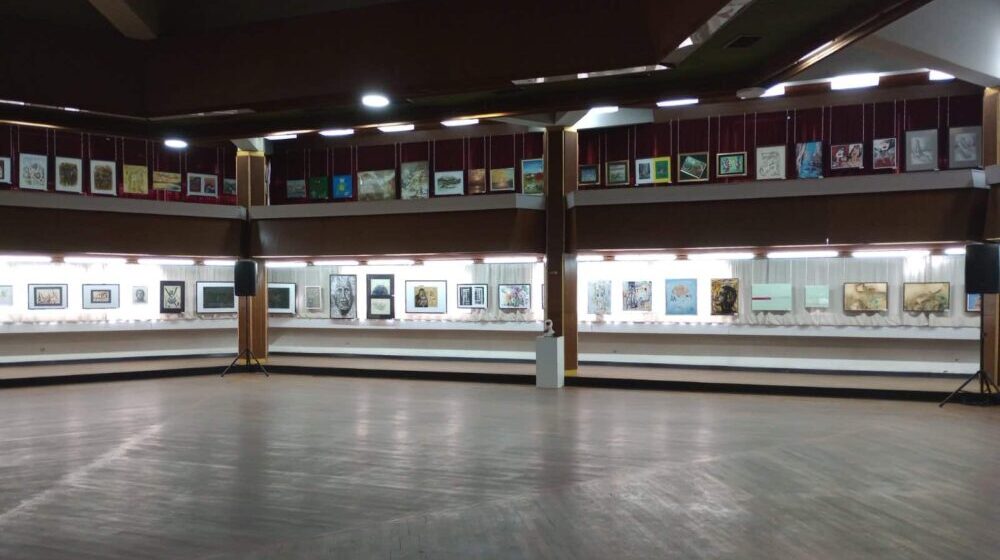 Majdanpek: Na konkurs za Međunarodnu izložbu "Žene slikari" stiglo oko 300 radova 150 umetnica iz Srbije i Evrope 1