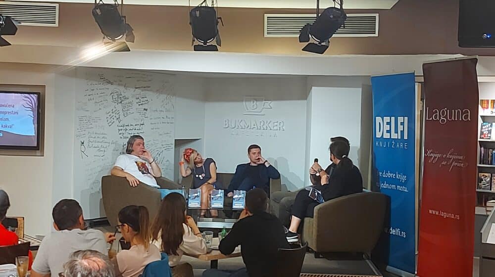 Pokojnik drugog reda - Satiričan roman, čija radnja uopšte nije smešna 1