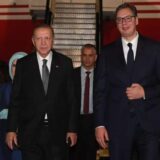 Erdogan stigao u Beograd, Vučić ga dočekao na aerodromu Nikola Tesla 10