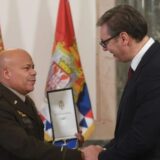 Vučić uručio državni orden Srbije komandantu Nacionalne garde Ohaja 14