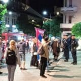Desetak građana okupljeno kod Doma omladine protiv Evroprajda 7