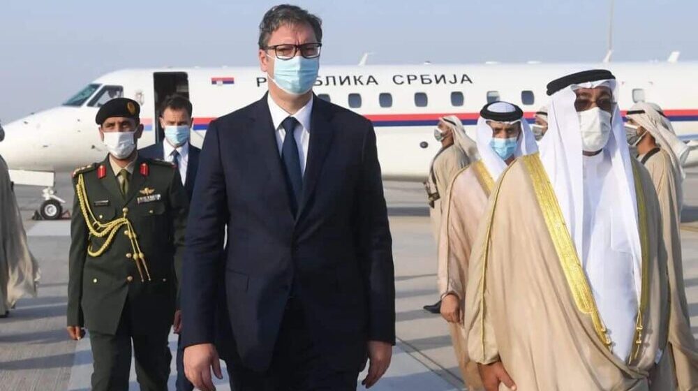 Vučić doputovao u zvaničnu dvodnevnu posetu Ujedinjenim Arapskim Emiratima 1