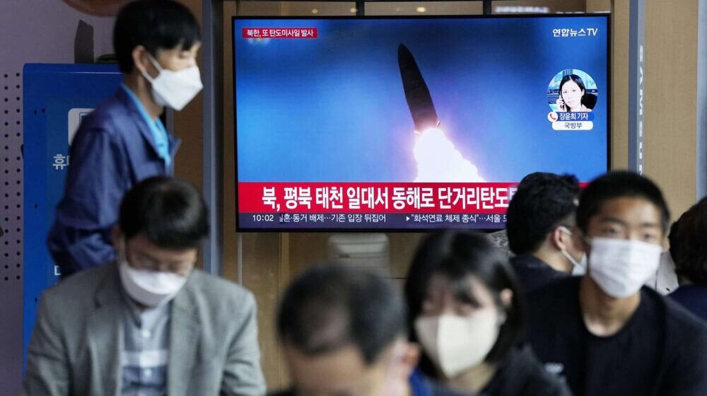 Severna Koreja ispalila dve rakete uoči dolaska američkog nosača aviona u Južnu Koreju 1