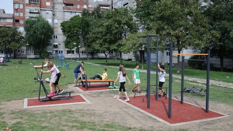 Kragujevac dobio teretanu na otvorenom u naselju Aerodrom 1