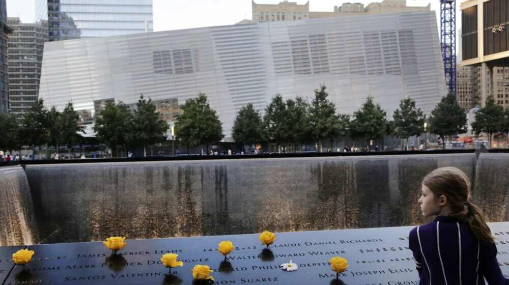 Amerikanci odali poštu žrtvama 11. septembra, 21 godinu kasnije 1