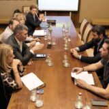 Đorđević i Šapić: Omogućiti preuzimanje poreskih rešenja u poštama 4