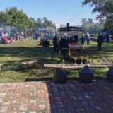 Održano nadmetanje u pečenju rakije u selu Metković kod Šapca: Najbolja "ljuta" iz Glušaca 13